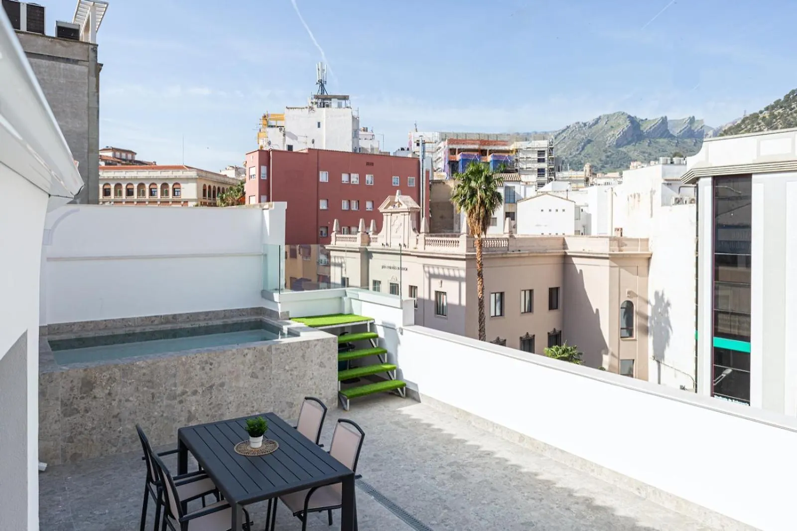 Apartmán Royar 4 Atico Jaén 0*,  Španělsko